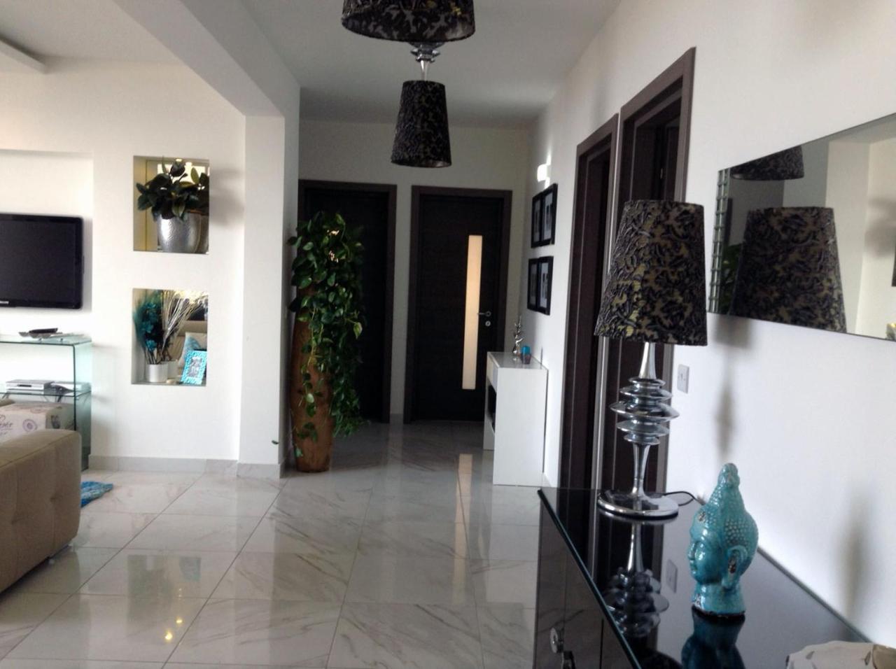 Seafront Apartment With Pool San Pawl il-Baħar Zewnętrze zdjęcie