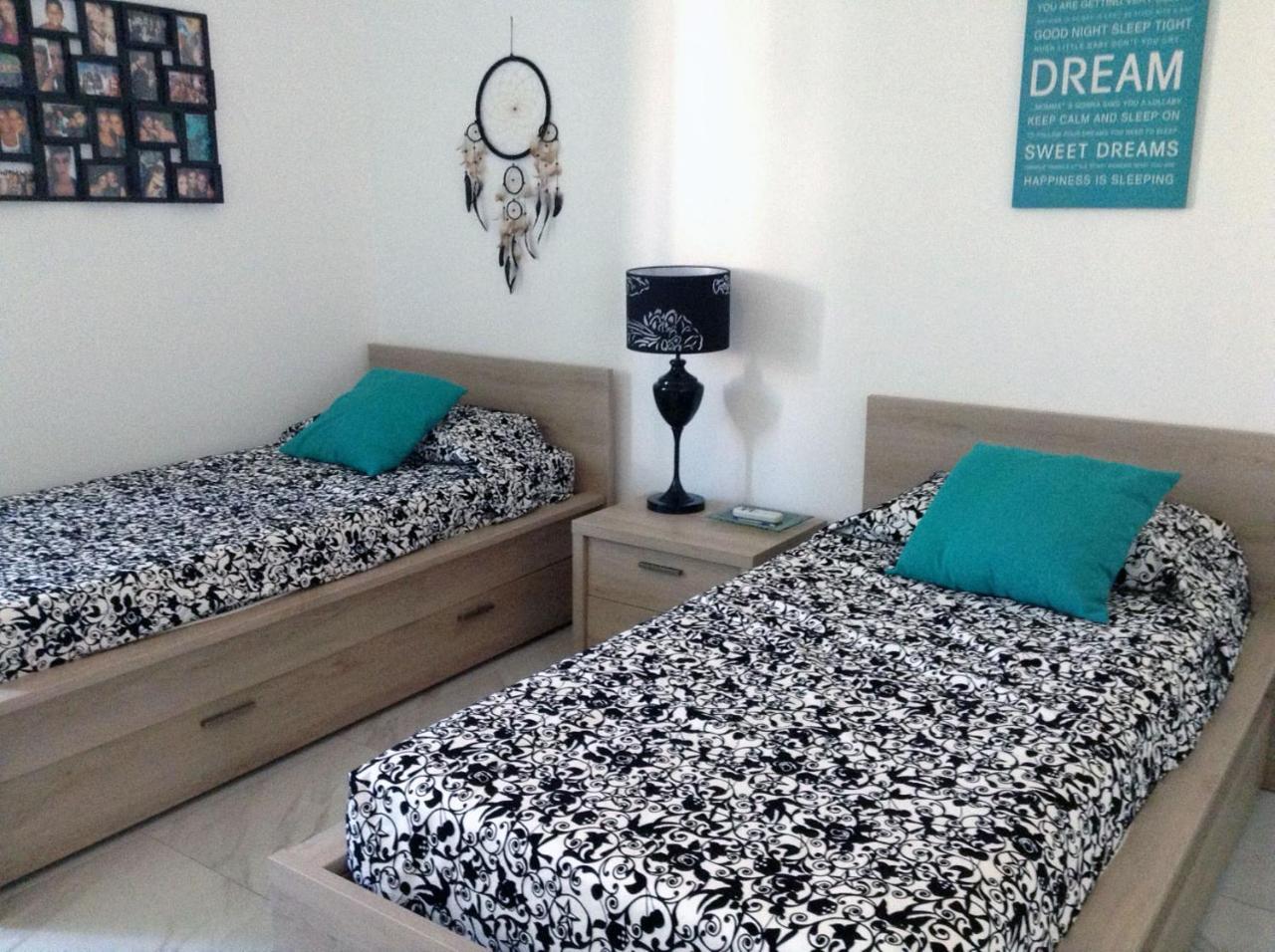 Seafront Apartment With Pool San Pawl il-Baħar Zewnętrze zdjęcie