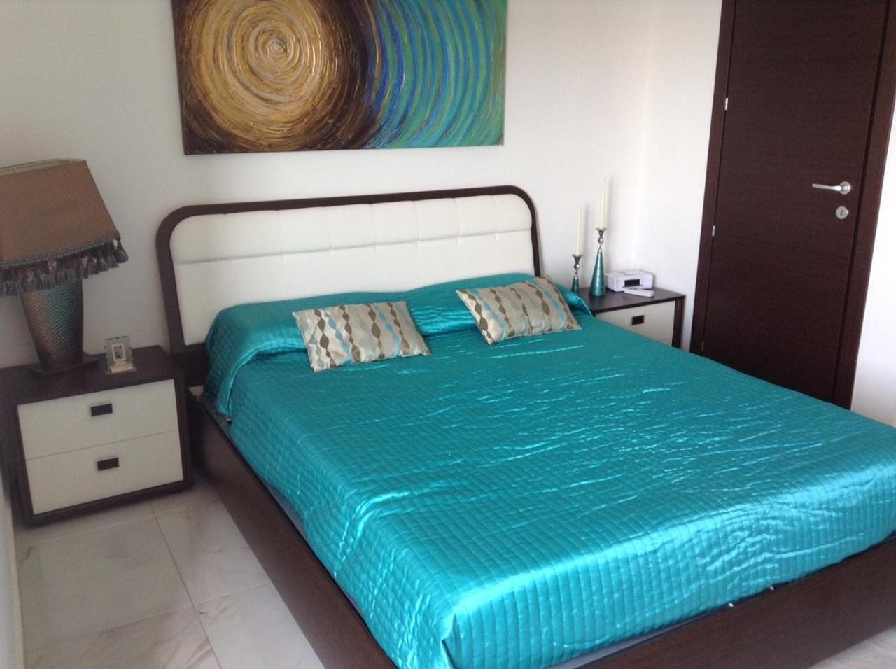 Seafront Apartment With Pool San Pawl il-Baħar Zewnętrze zdjęcie