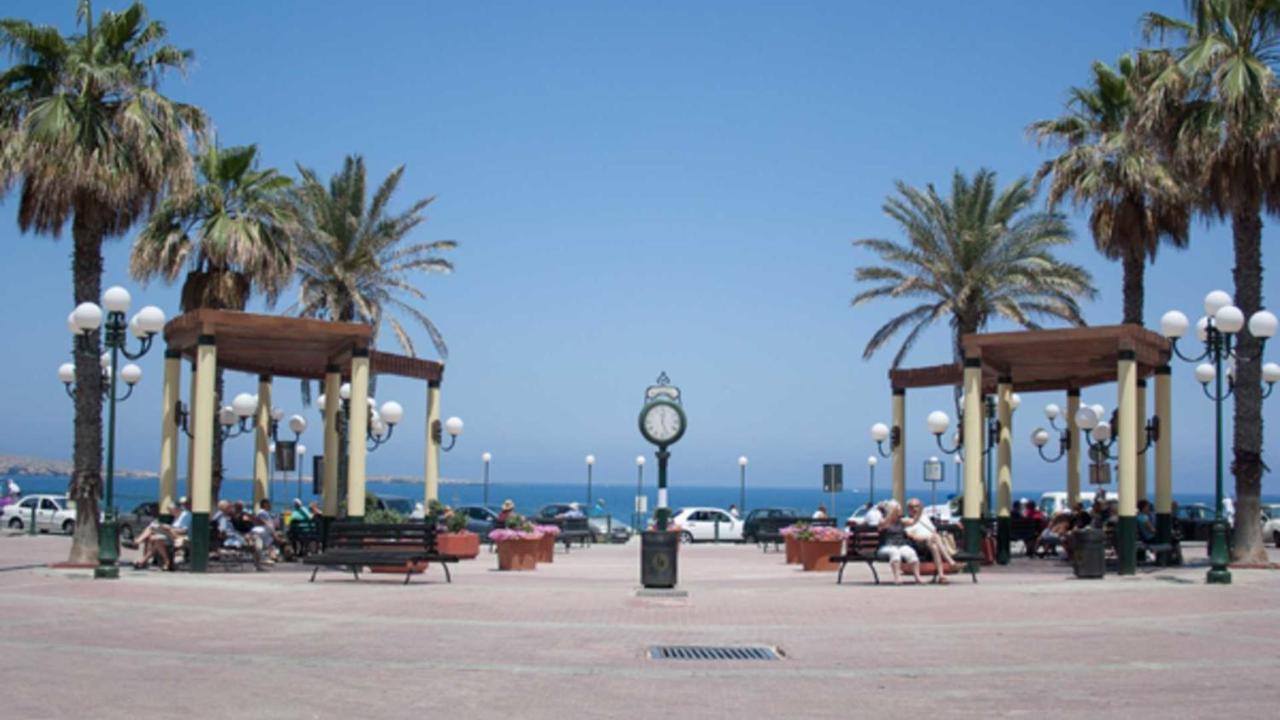 Seafront Apartment With Pool San Pawl il-Baħar Zewnętrze zdjęcie